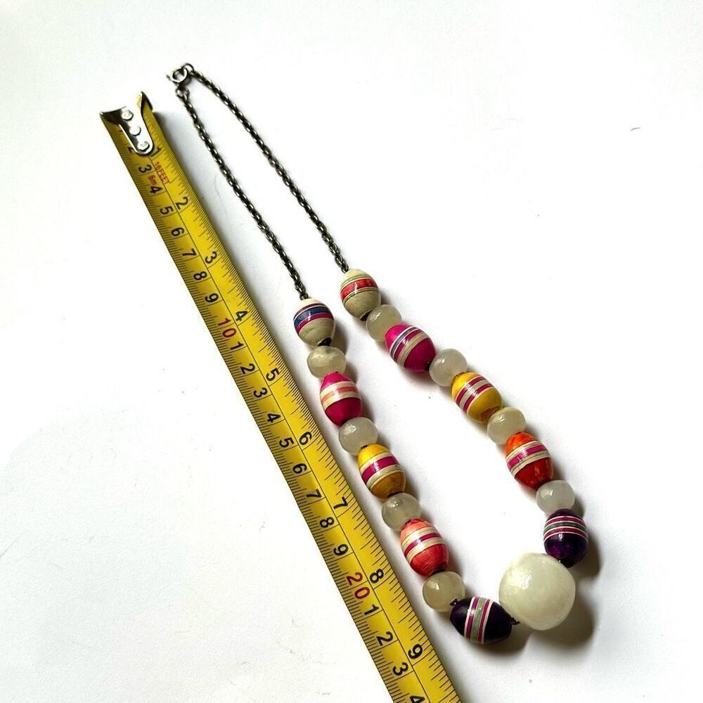 Colorful beaded necklace - Picture 7 of 7